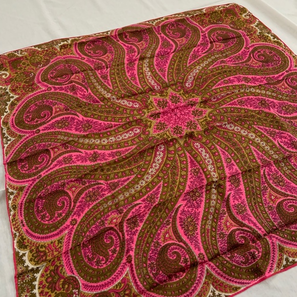 Vera silk paisley scarf - Picture 2 of 3